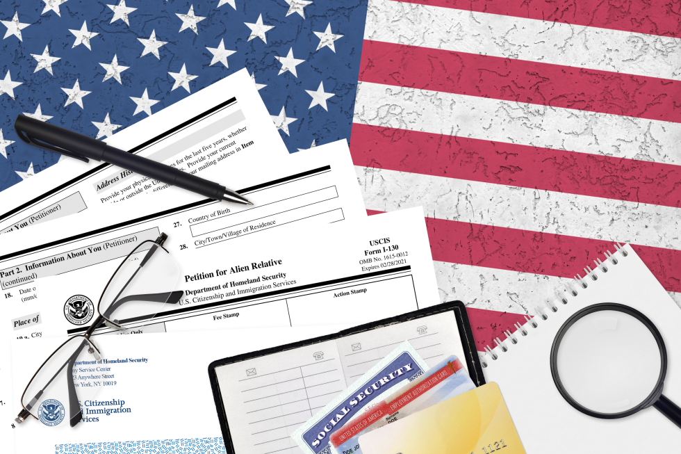 Giấy tờ và mẫu đơn yêu cùa cho diện bảo lãnh con