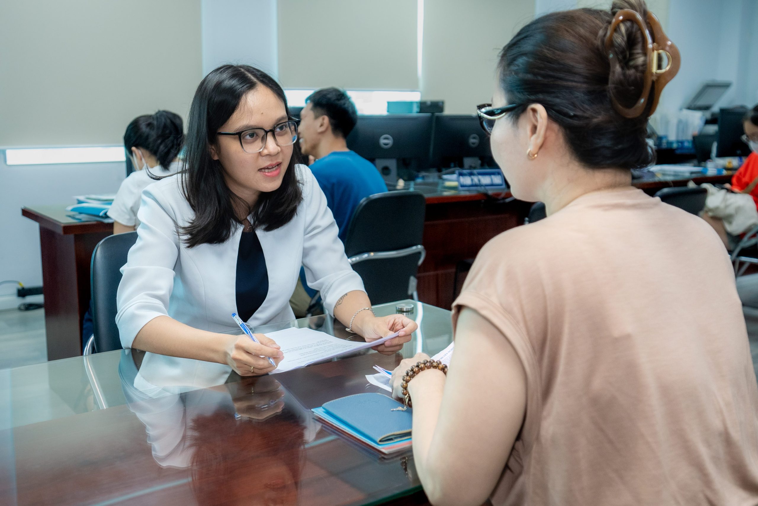 FCG hỗ trợ khách hàng giải quyết tình huống khai báo sai thông tin trong hồ sơ xin visa