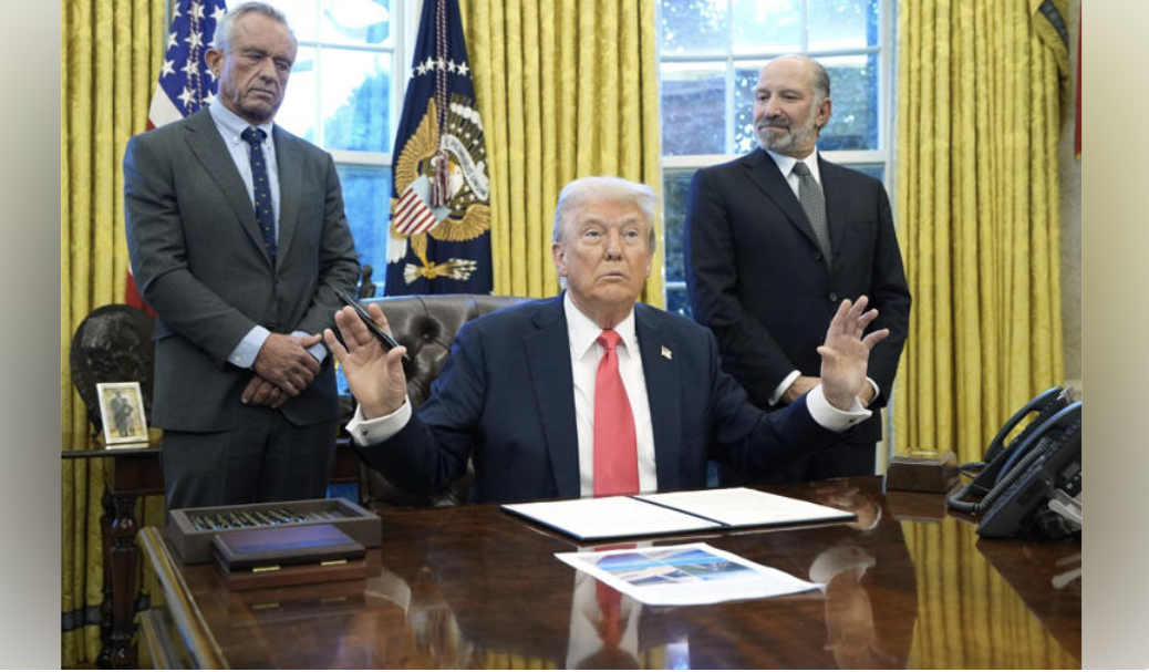 Tổng thống Trump đề xuất bán "thẻ vàng"