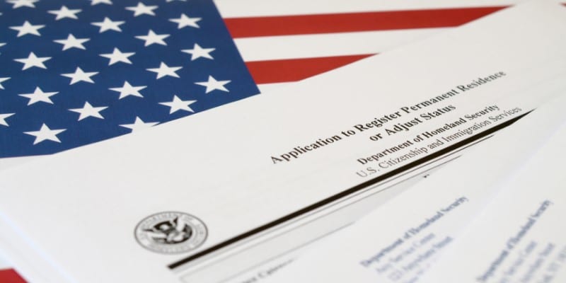 Nộp đơn đồng thời EB5