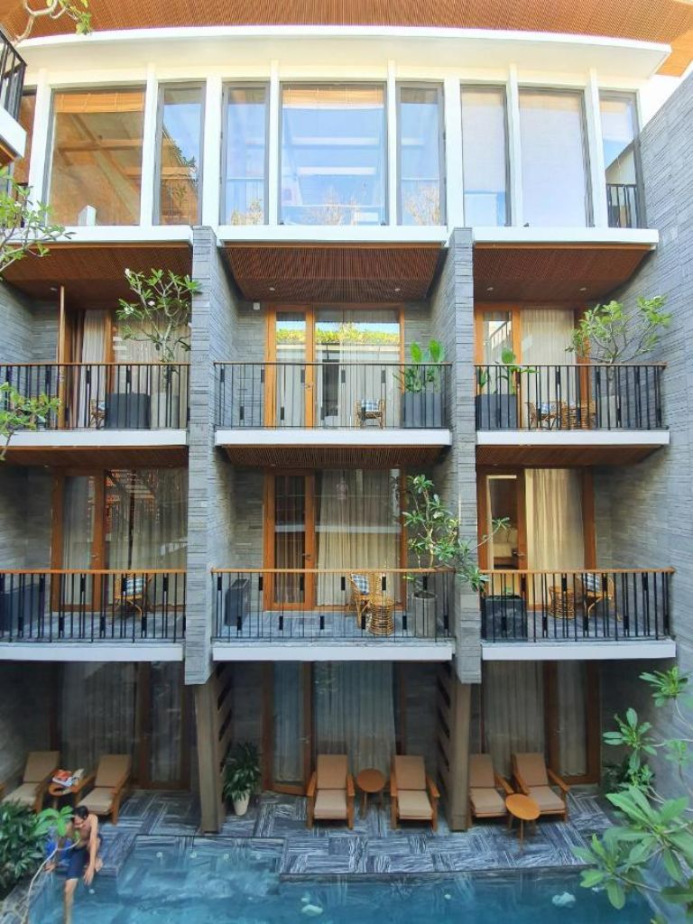 Minh House có lối kiến trúc ấn tượng, khiến nhiều du khách phải trầm trồ. (Nguồn: Facebook.com)