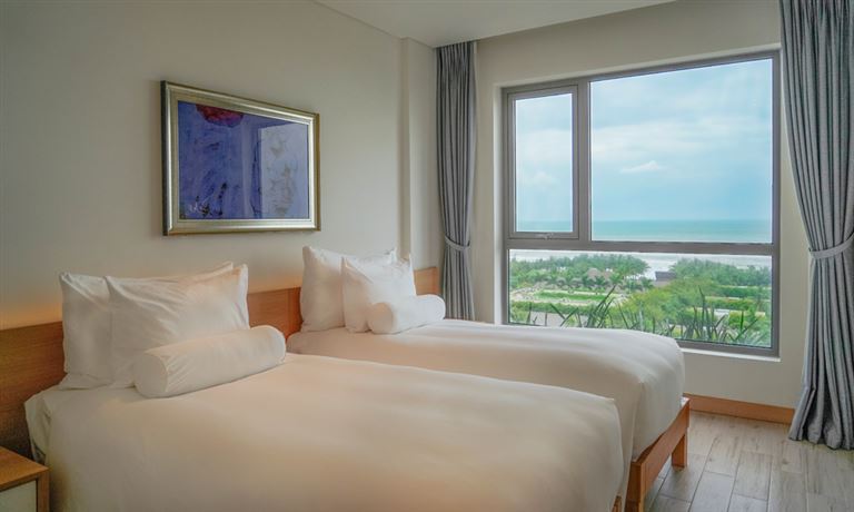 Sunlit Suite mang đến không gian sống ấm áp và đầy đủ tiện nghi như chính ngoiu nhà của bạn.