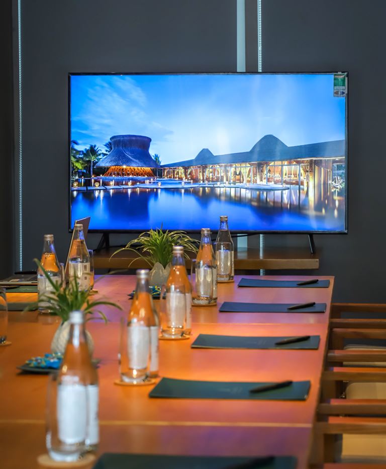 Du khách sẽ được tận hưởng không gian sự kiện sang trọng, đẳng cấp với cơ sở vật chất tiên tiến nhất hiện nay. 