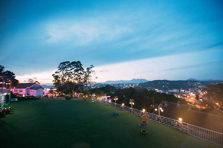 Thiên Mộc Trinh Coffee